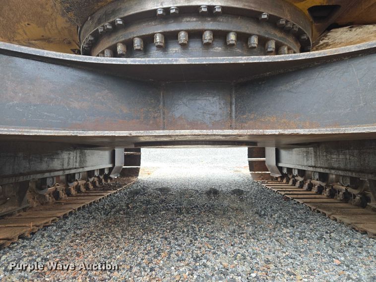 image for item ET5036 2003 Caterpillar 320C L excavator