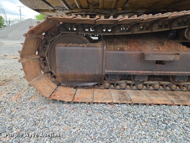 image for item ET5036 2003 Caterpillar 320C L excavator