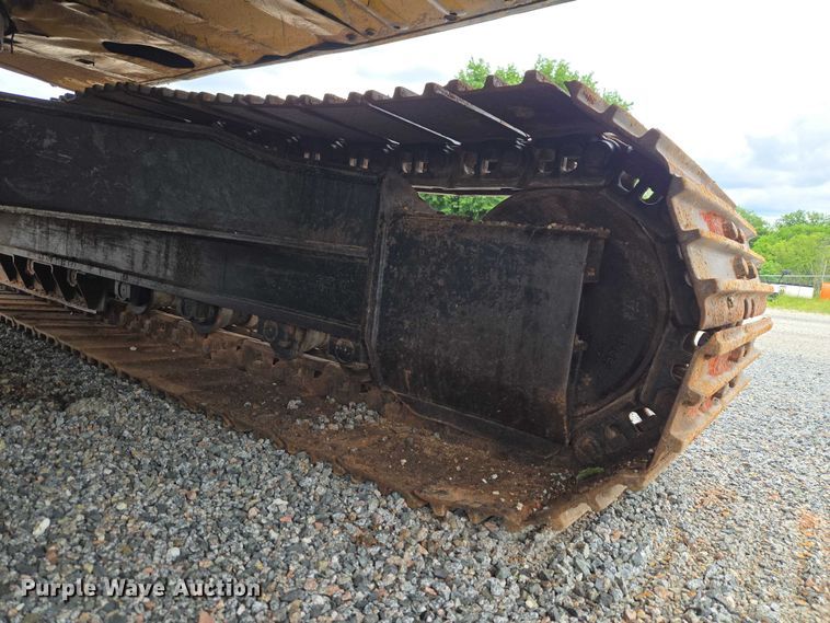 image for item ET5036 2003 Caterpillar 320C L excavator