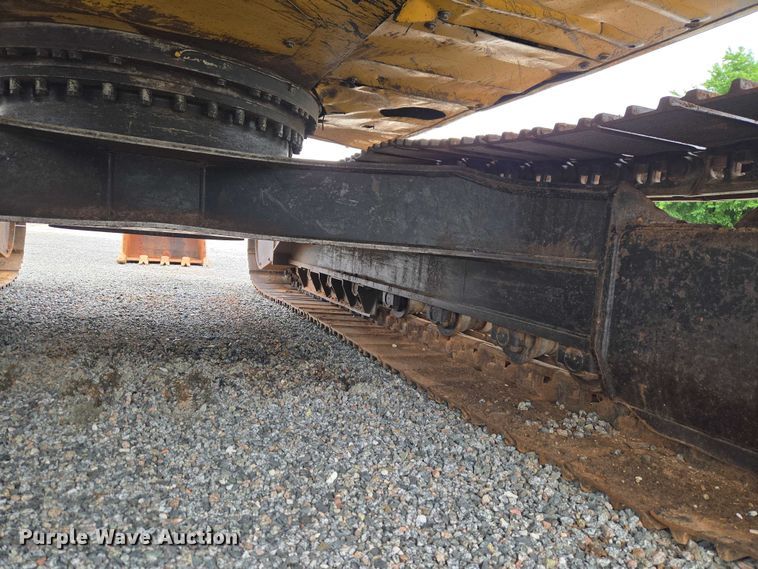 image for item ET5036 2003 Caterpillar 320C L excavator