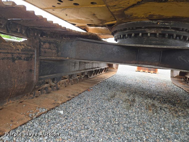 image for item ET5036 2003 Caterpillar 320C L excavator