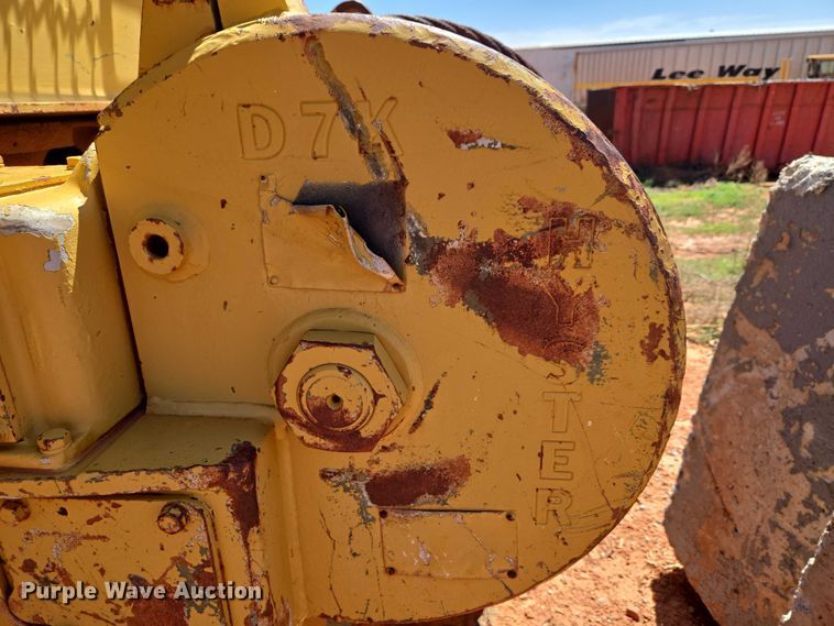 image for item ET5047 1972 Caterpillar D7F dozer