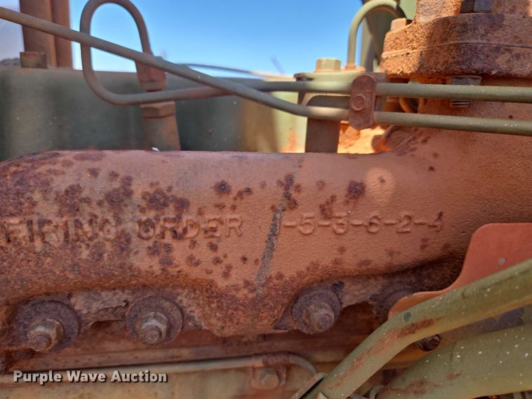 image for item ET5047 1972 Caterpillar D7F dozer