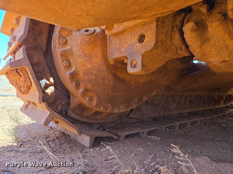image for item ET5047 1972 Caterpillar D7F dozer