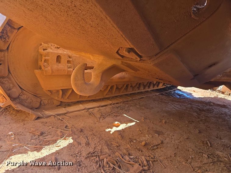 image for item ET5047 1972 Caterpillar D7F dozer