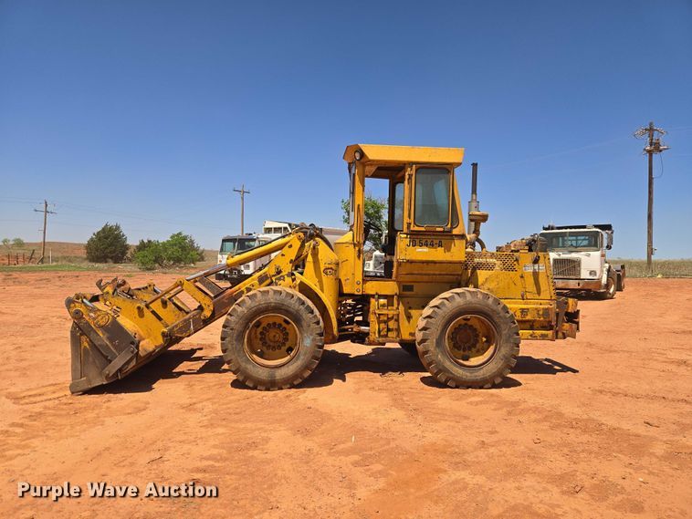 image for item ET5048 1973 John Deere JD 544-AC wheel loader