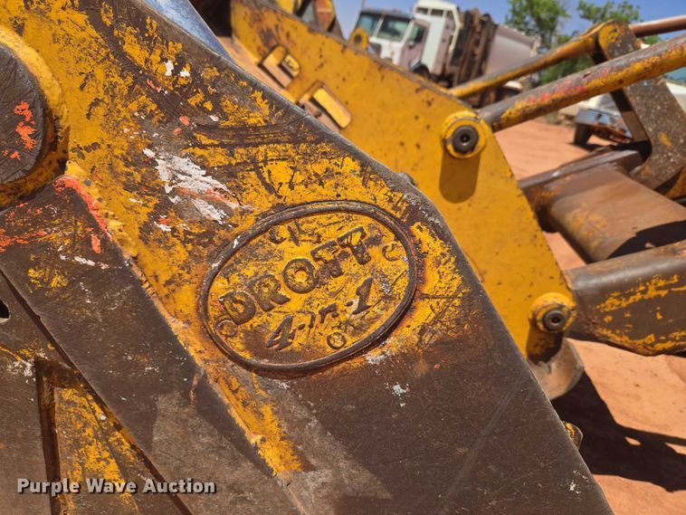 image for item ET5048 1973 John Deere JD 544-AC wheel loader