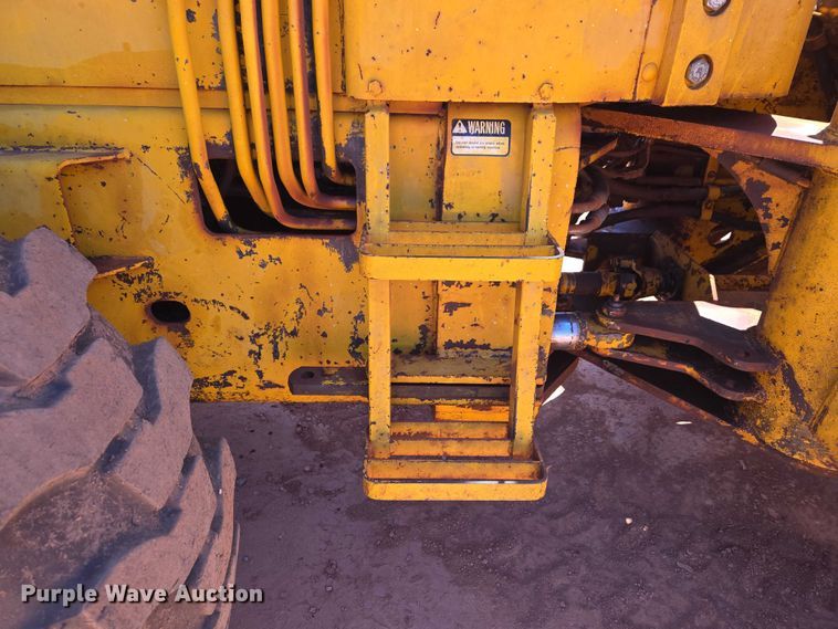 image for item ET5048 1973 John Deere JD 544-AC wheel loader