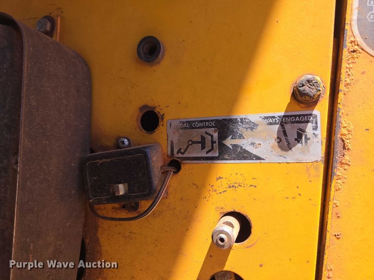 image for item ET5048 1973 John Deere JD 544-AC wheel loader