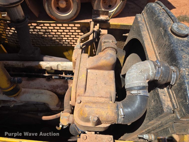 image for item ET5048 1973 John Deere JD 544-AC wheel loader