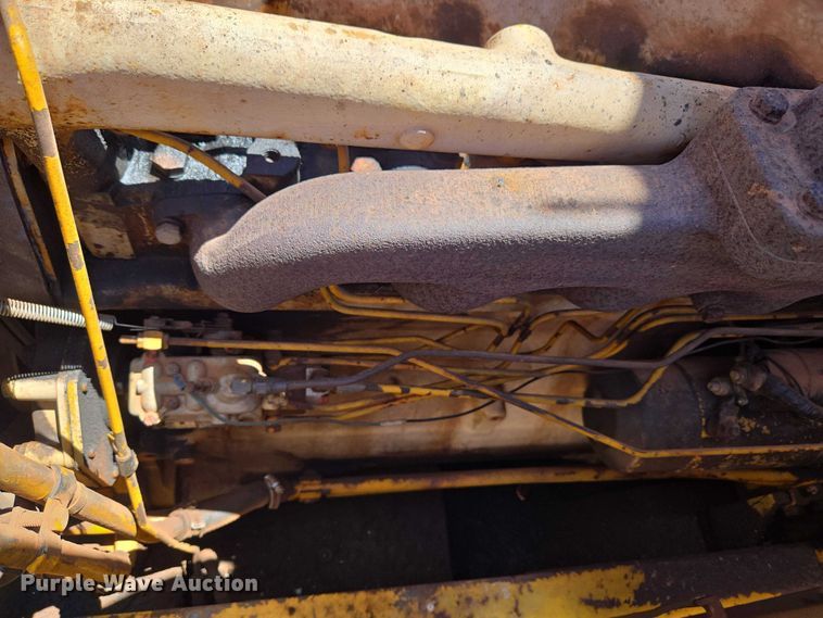 image for item ET5048 1973 John Deere JD 544-AC wheel loader