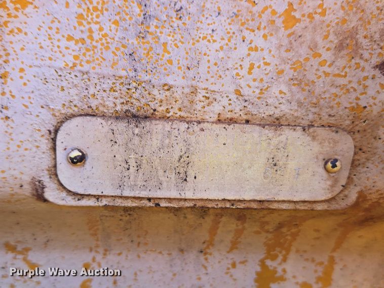 image for item ET5048 1973 John Deere JD 544-AC wheel loader