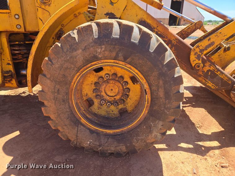 image for item ET5048 1973 John Deere JD 544-AC wheel loader