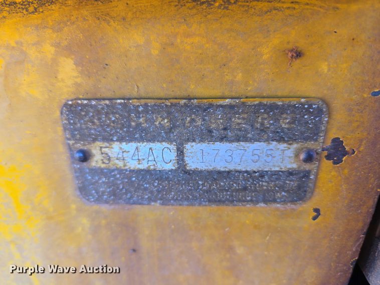 image for item ET5048 1973 John Deere JD 544-AC wheel loader