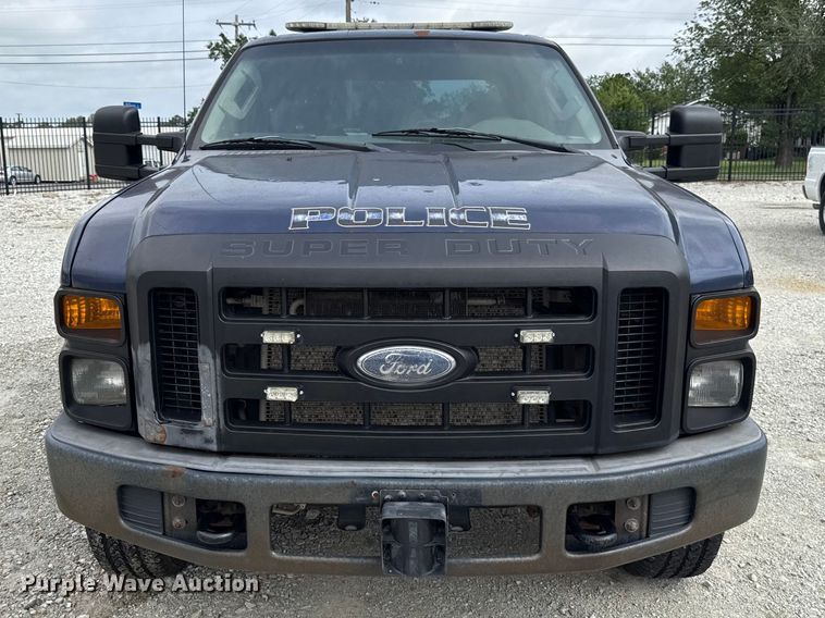 image for item ET6004 2008 Ford F350 Crew Cab pickup truck