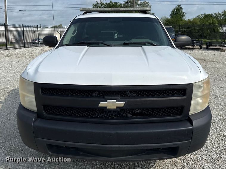 image for item ET6005 2008 Chevrolet Silverado 1500 pickup truck