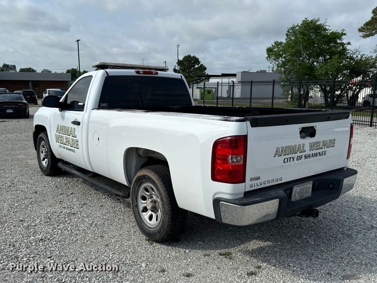 image for item ET6005 2008 Chevrolet Silverado 1500 pickup truck