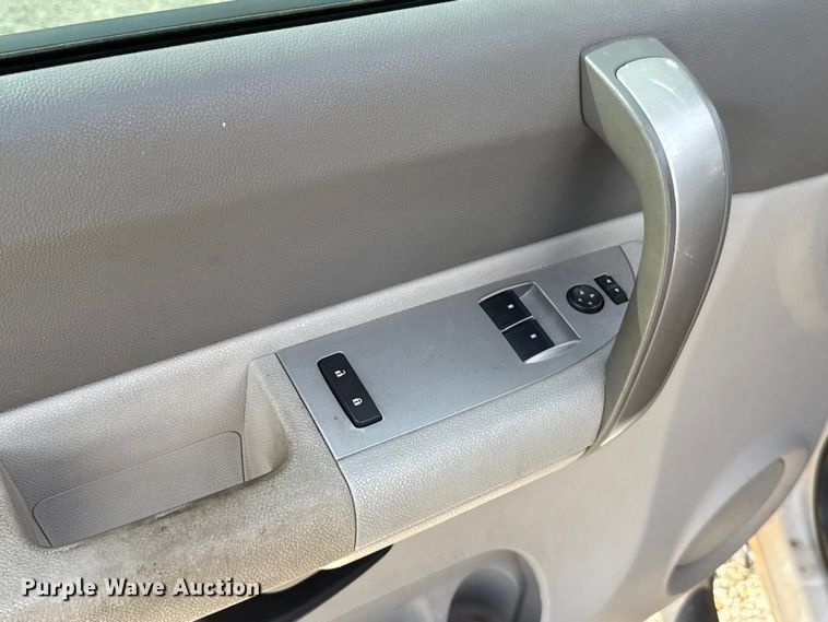 image for item ET6005 2008 Chevrolet Silverado 1500 pickup truck