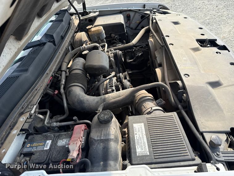 image for item ET6005 2008 Chevrolet Silverado 1500 pickup truck