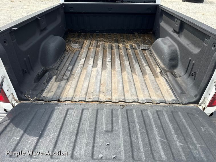 image for item ET6006 2011 Chevrolet Silverado 1500 Ext. Cab pickup truck