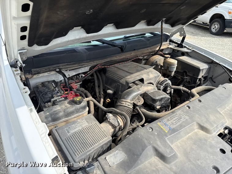 image for item ET6006 2011 Chevrolet Silverado 1500 Ext. Cab pickup truck