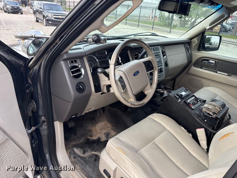 image for item ET6008 2010 Ford Expedition XLT SUV