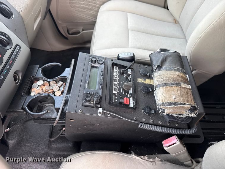 image for item ET6008 2010 Ford Expedition XLT SUV