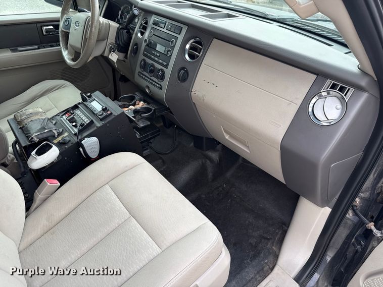 image for item ET6008 2010 Ford Expedition XLT SUV