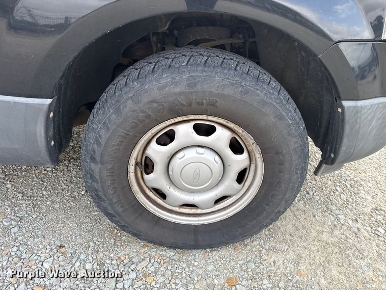 image for item ET6008 2010 Ford Expedition XLT SUV
