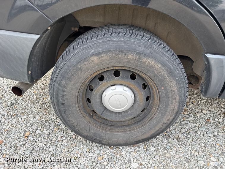 image for item ET6008 2010 Ford Expedition XLT SUV