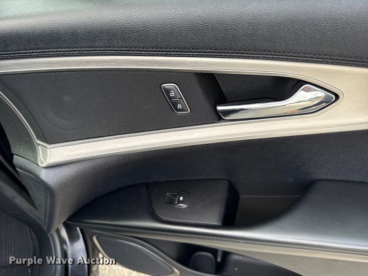 image for item ET6011 2017 Lincoln MKX Premier SUV