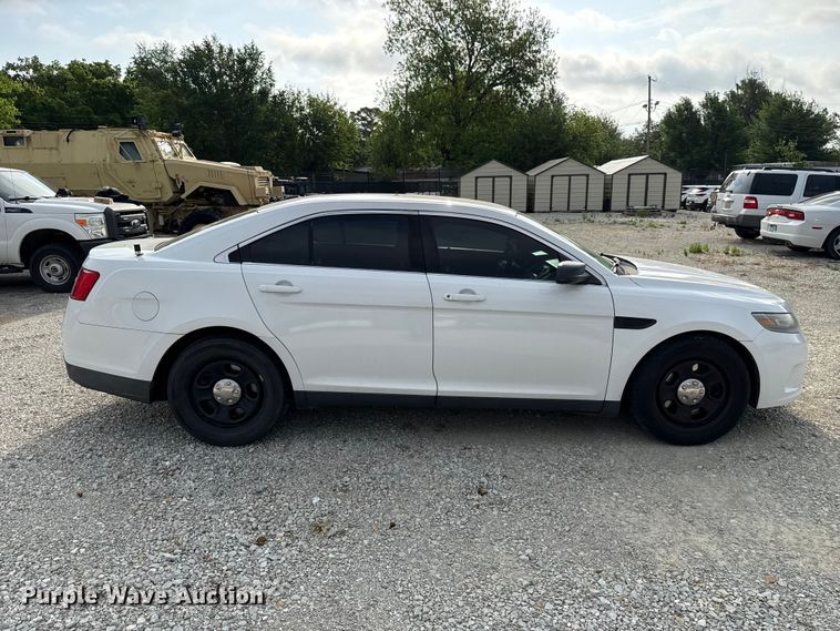 image for item ET6012 2014 Ford Taurus Police 
