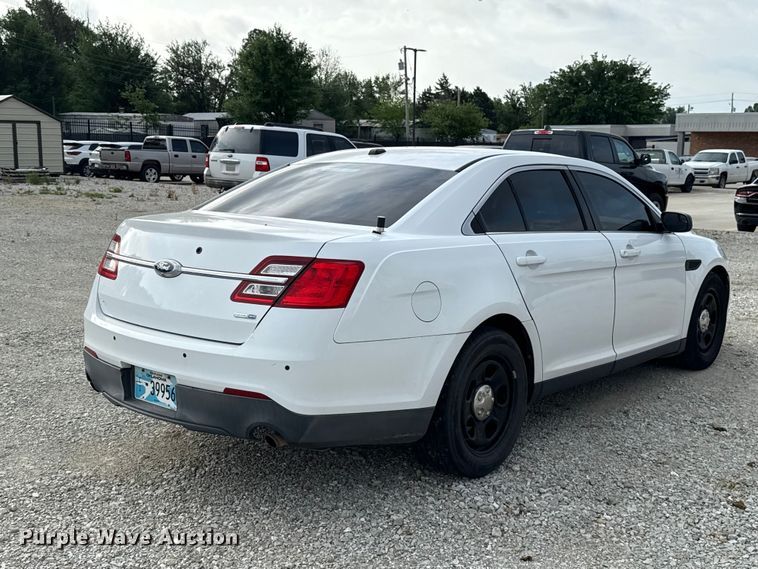 image for item ET6012 2014 Ford Taurus Police 