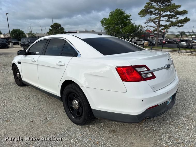 image for item ET6012 2014 Ford Taurus Police 