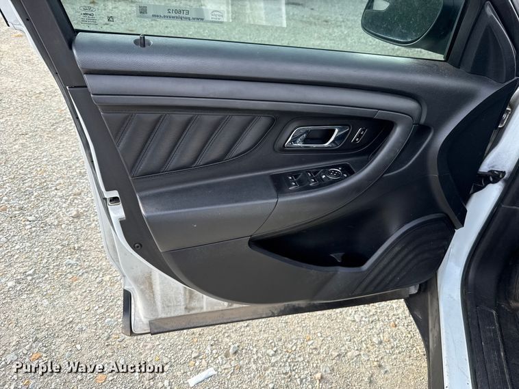 image for item ET6012 2014 Ford Taurus Police 