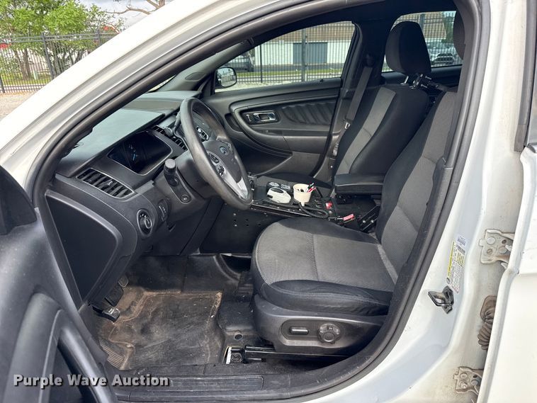 image for item ET6012 2014 Ford Taurus Police 