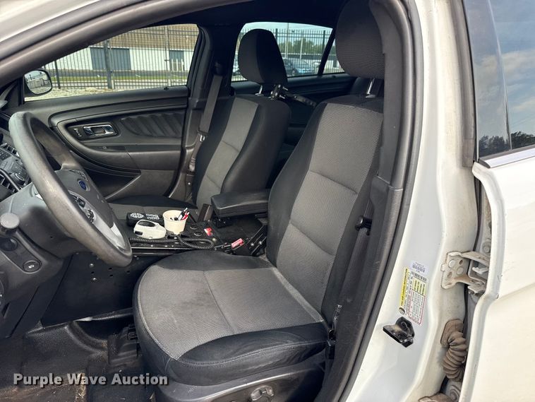 image for item ET6012 2014 Ford Taurus Police 