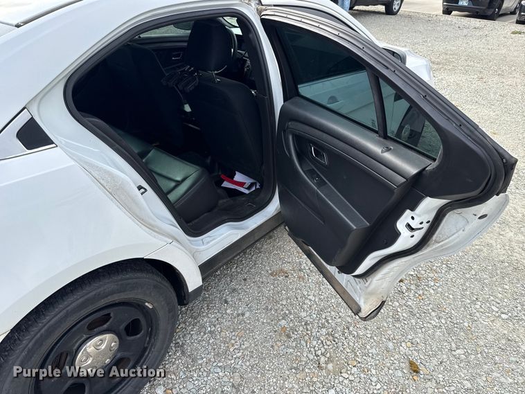 image for item ET6012 2014 Ford Taurus Police 