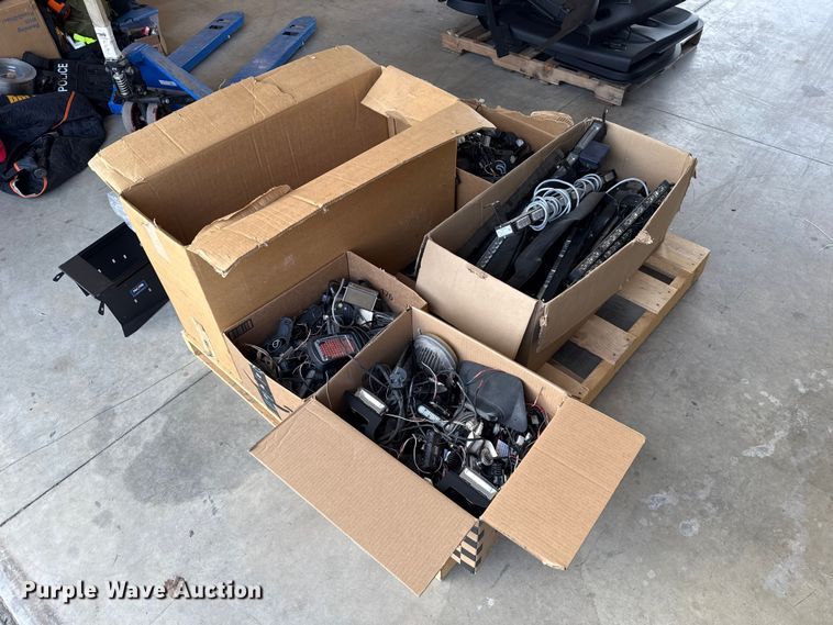 image for item ET6015 Lights and accessories