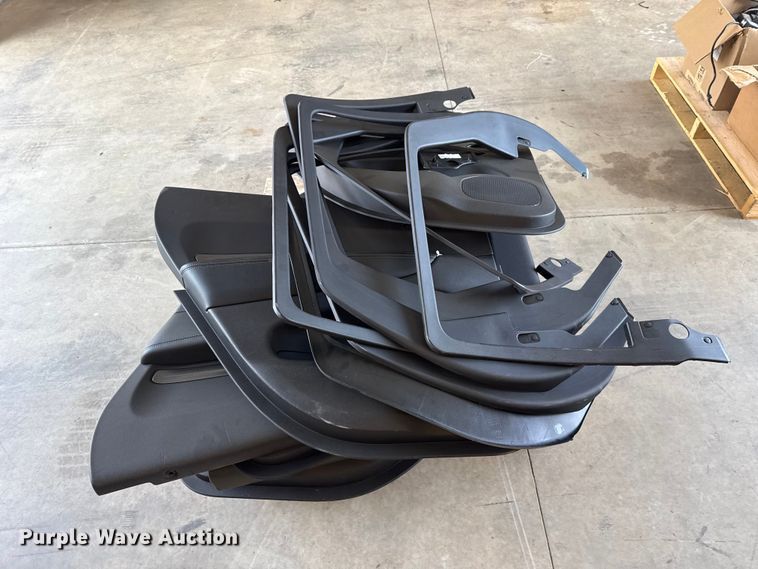 image for item ET6016 (8) Dodge Durango rear door panels
