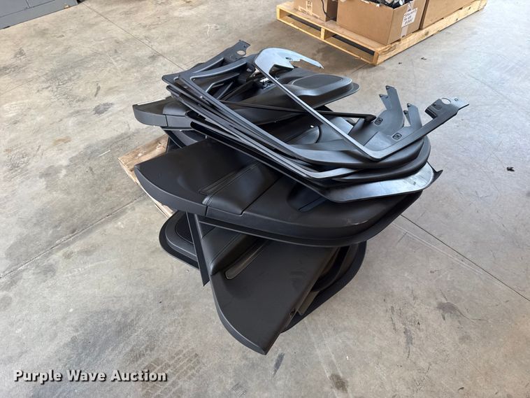 image for item ET6016 (8) Dodge Durango rear door panels