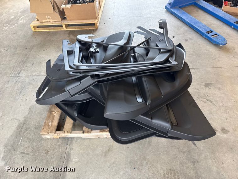 image for item ET6016 (8) Dodge Durango rear door panels
