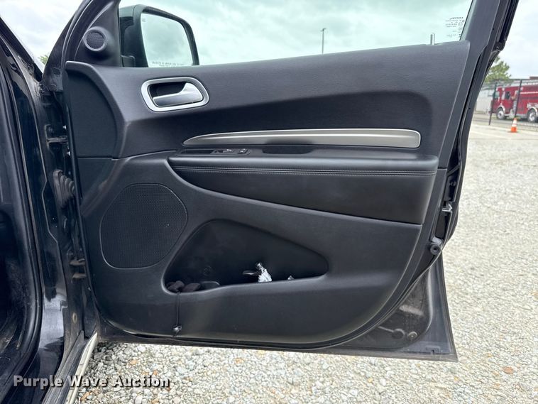 image for item ET6017 2020 Dodge Durango SSV SUV