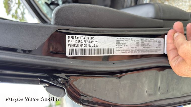 image for item ET6017 2020 Dodge Durango SSV SUV