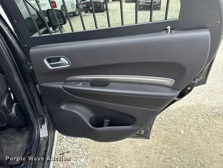 image for item ET6018 2020 Dodge Durango SSV SUV