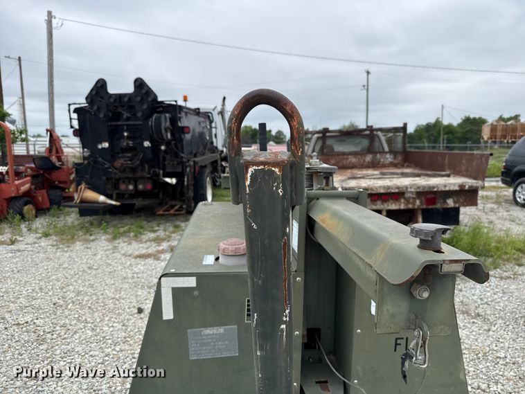 image for item ET6031 1999 T&J FL-1D light plant