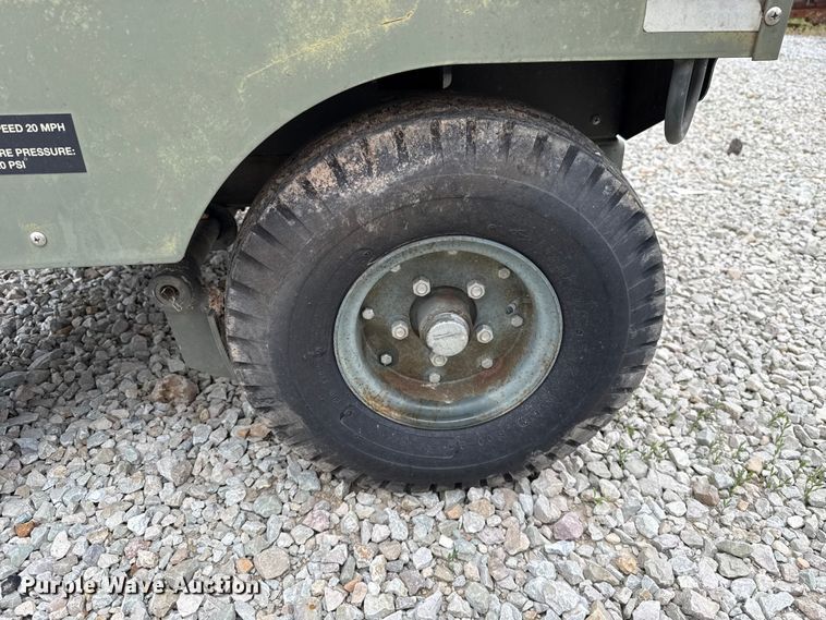 image for item ET6031 1999 T&J FL-1D light plant