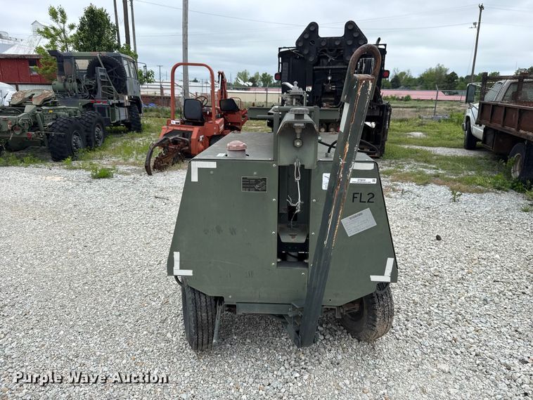 image for item ET6032 1999 T&J FL-1D light plant