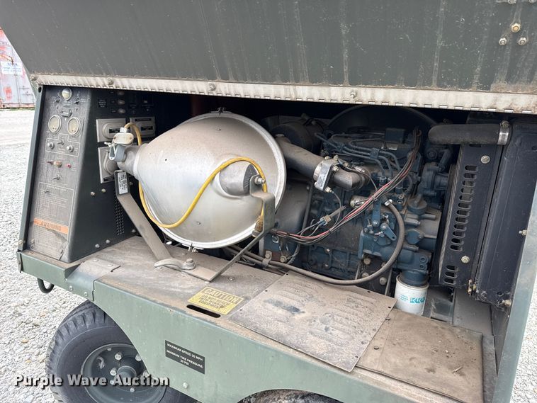 image for item ET6032 1999 T&J FL-1D light plant