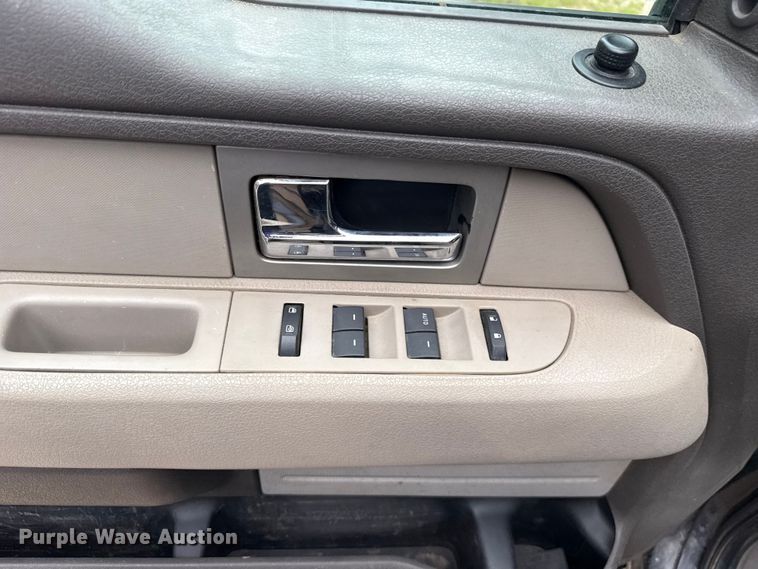 image for item ET6086 2009 Ford F-150 Crew Cab pickup truck